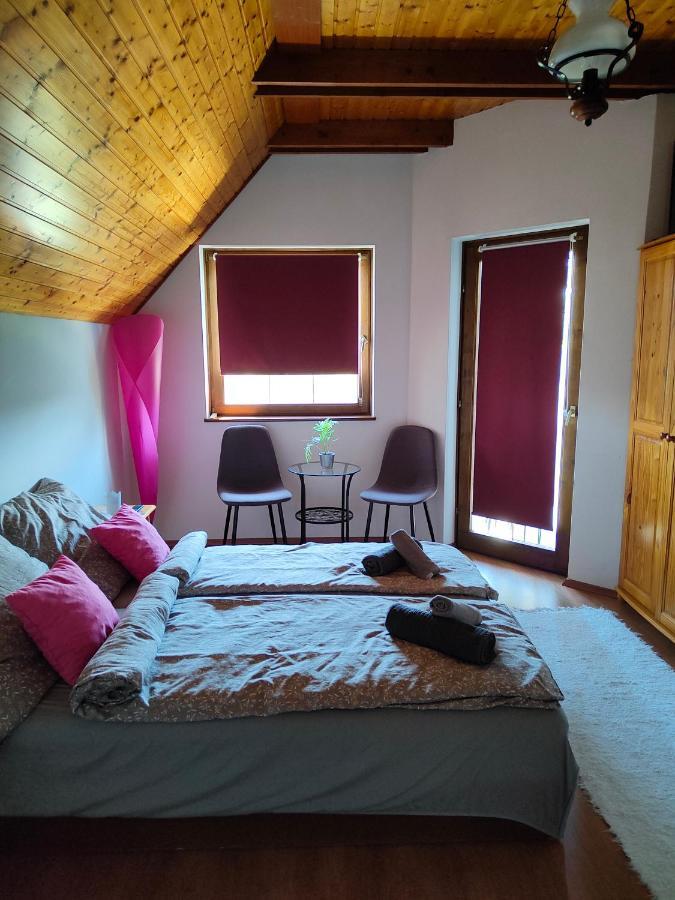 Apartamento Balaton Garden Balatongyörök Exterior foto
